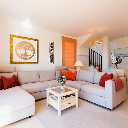 Rentandhomes Penthouse Elviria Golf Марбеля Екстериор снимка