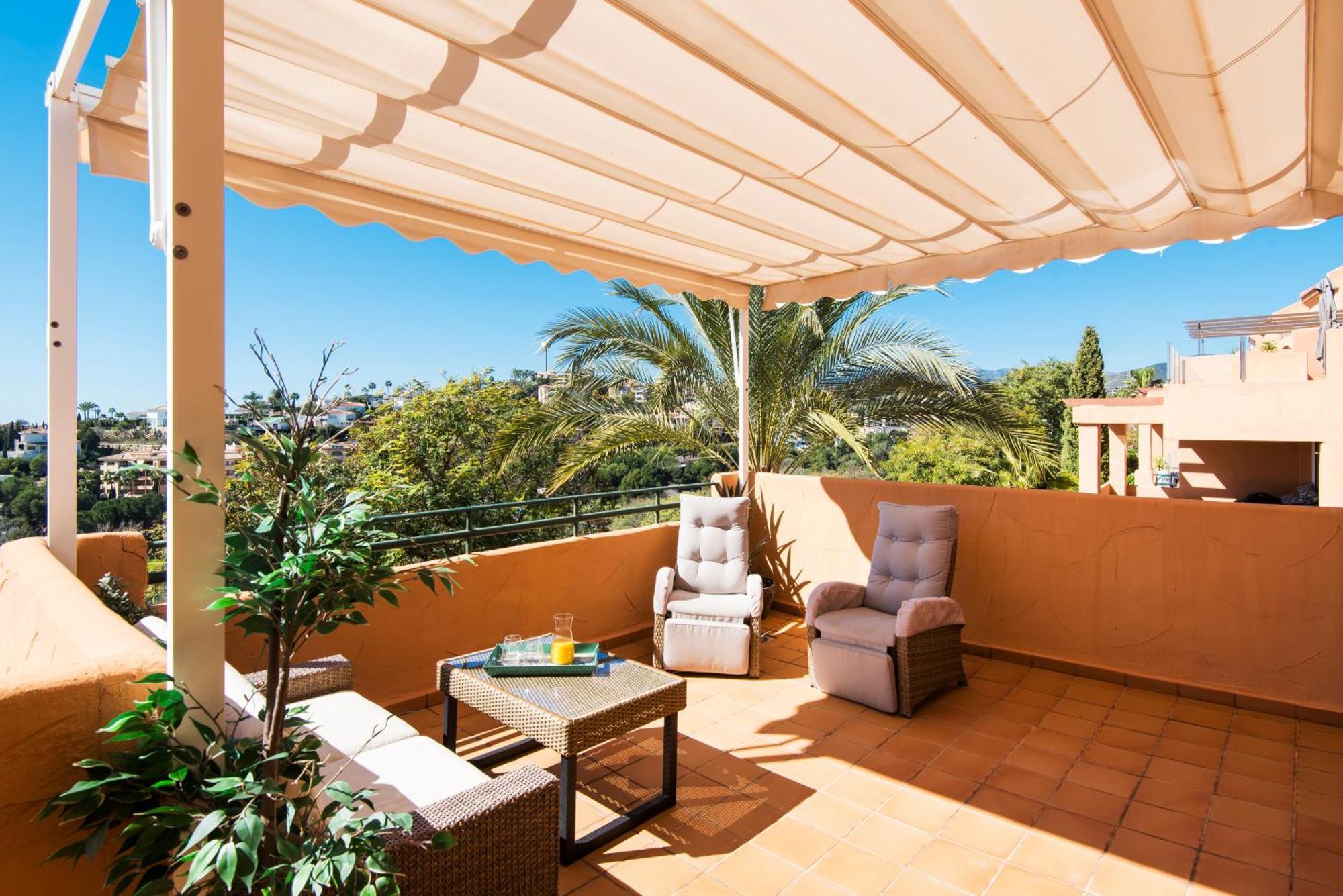 Rentandhomes Penthouse Elviria Golf Марбеля Екстериор снимка