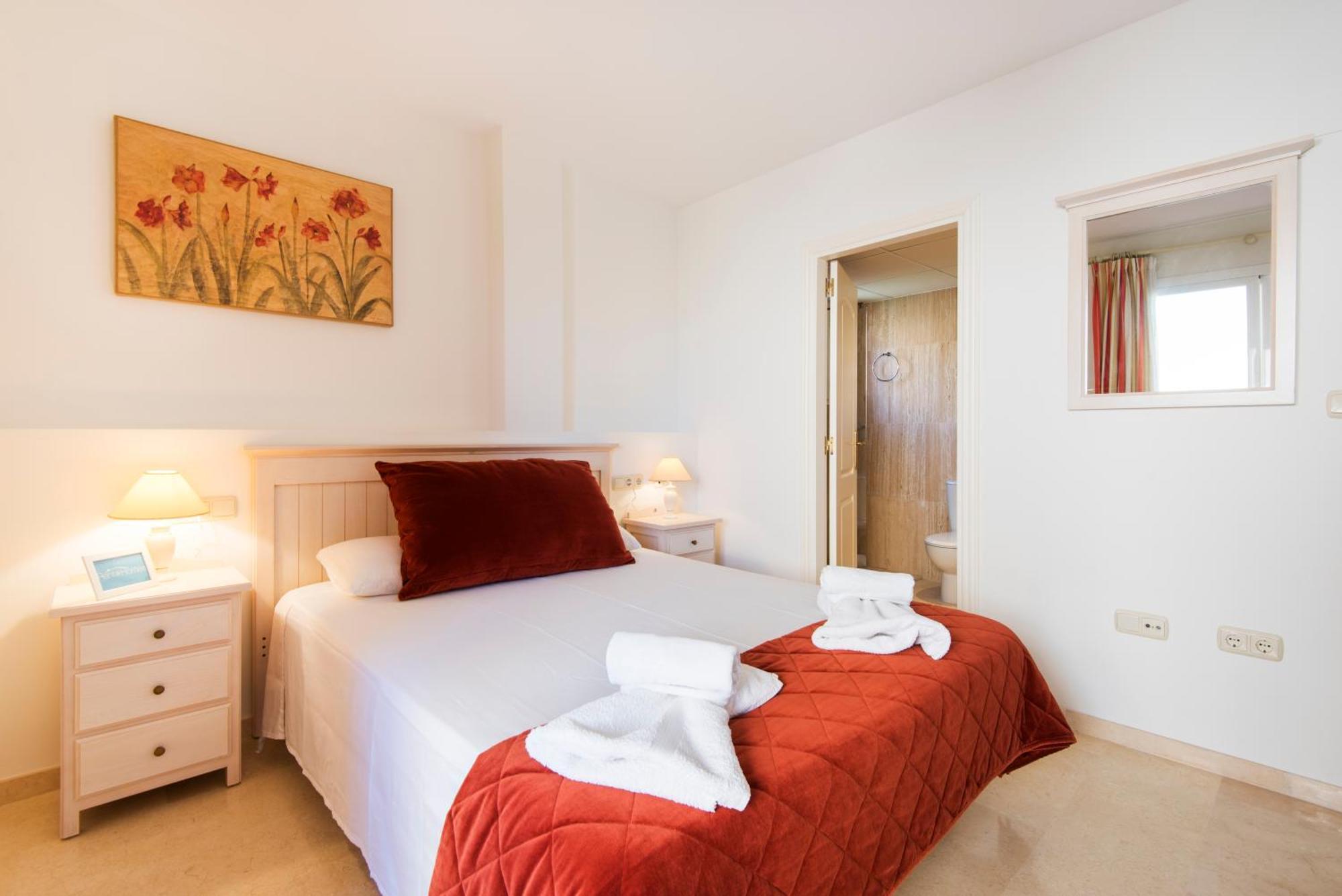 Rentandhomes Penthouse Elviria Golf Марбеля Екстериор снимка
