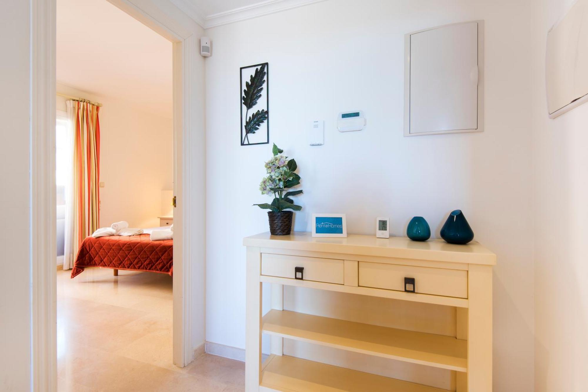 Rentandhomes Penthouse Elviria Golf Марбеля Екстериор снимка