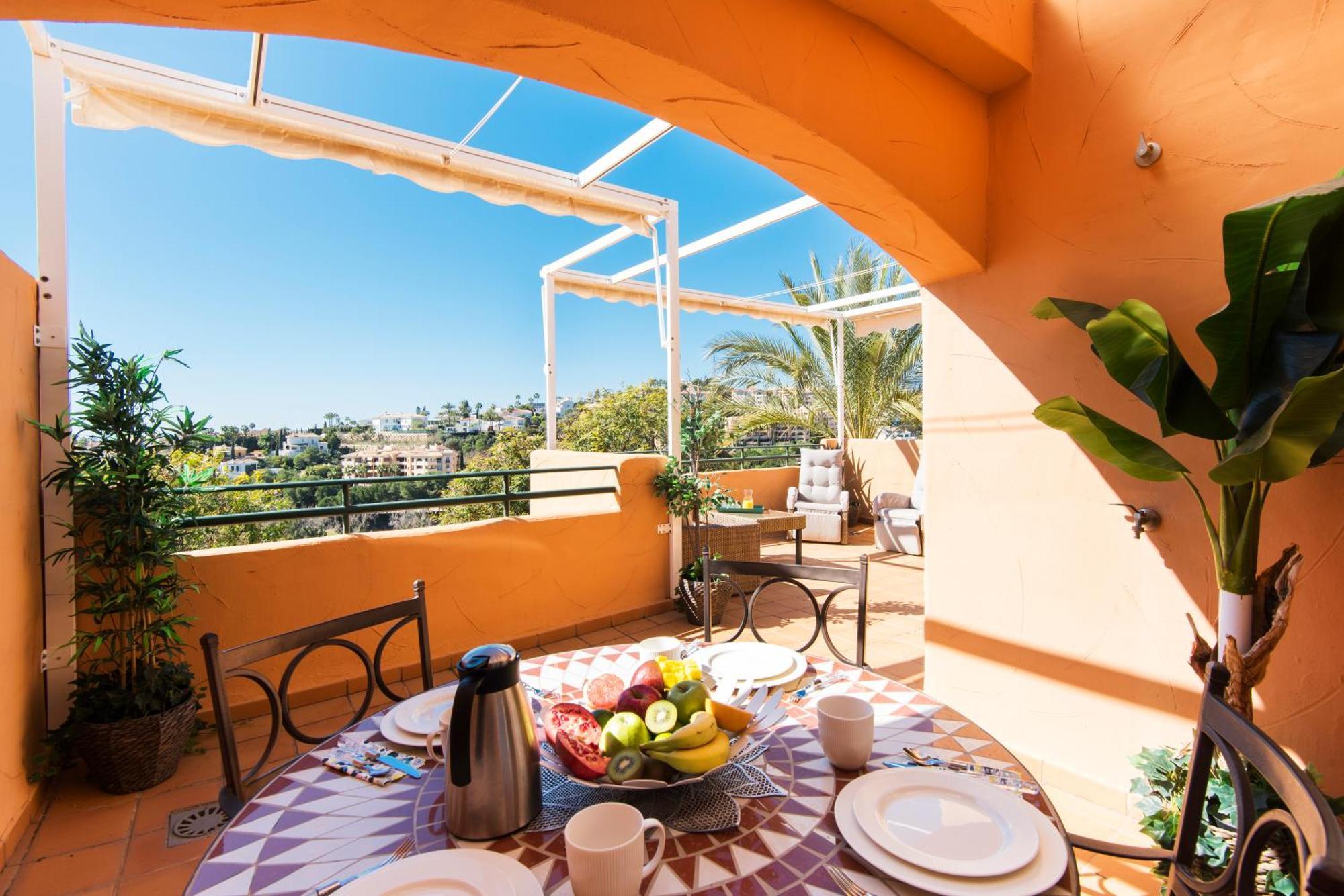 Rentandhomes Penthouse Elviria Golf Марбеля Екстериор снимка