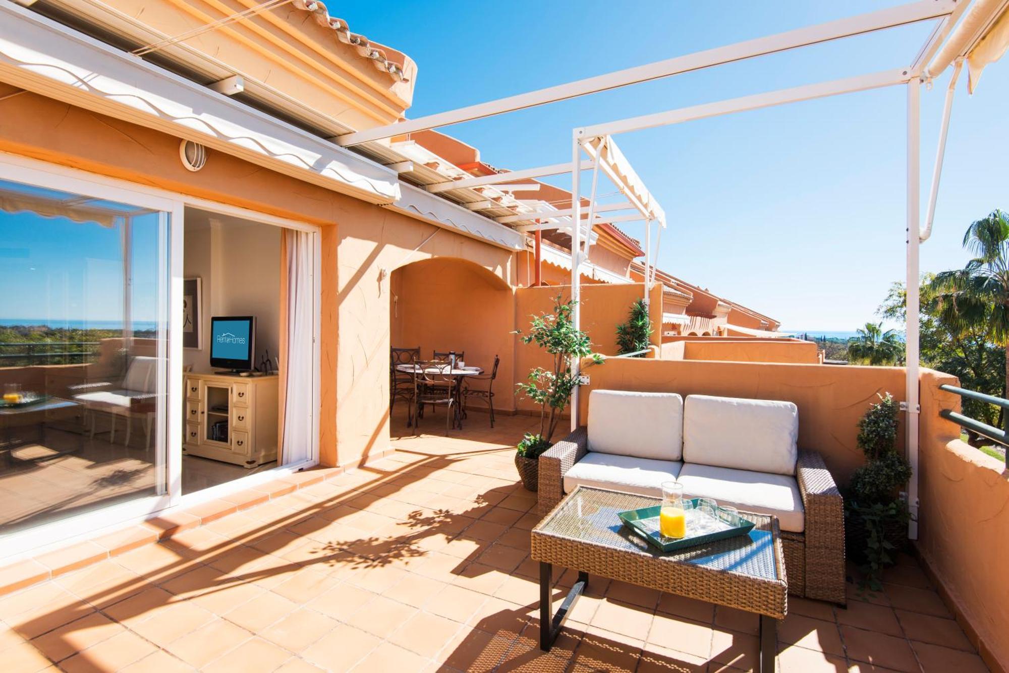 Rentandhomes Penthouse Elviria Golf Марбеля Екстериор снимка